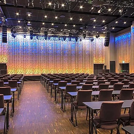Hotel Scandic Flesland Airport 4*