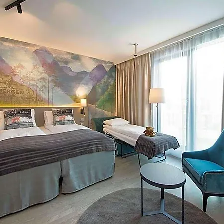 Hotel Scandic Flesland Airport 4*