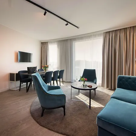 Scandic Flesland Airport 4* Bergen
