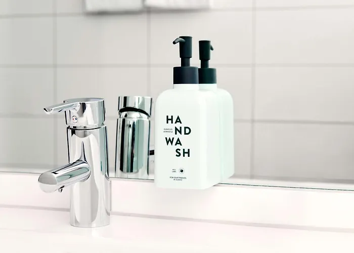 Scandic Flesland Airport 4* ברגן