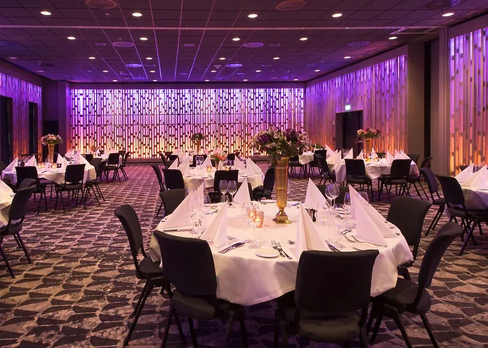 Scandic Flesland Airport 4* ברגן