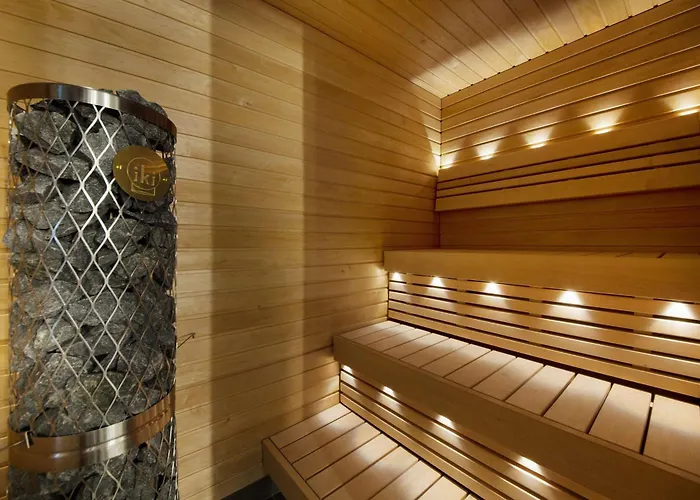 Scandic Flesland Airport Otel Bergen