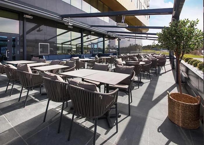 Scandic Flesland Airport Otel Bergen